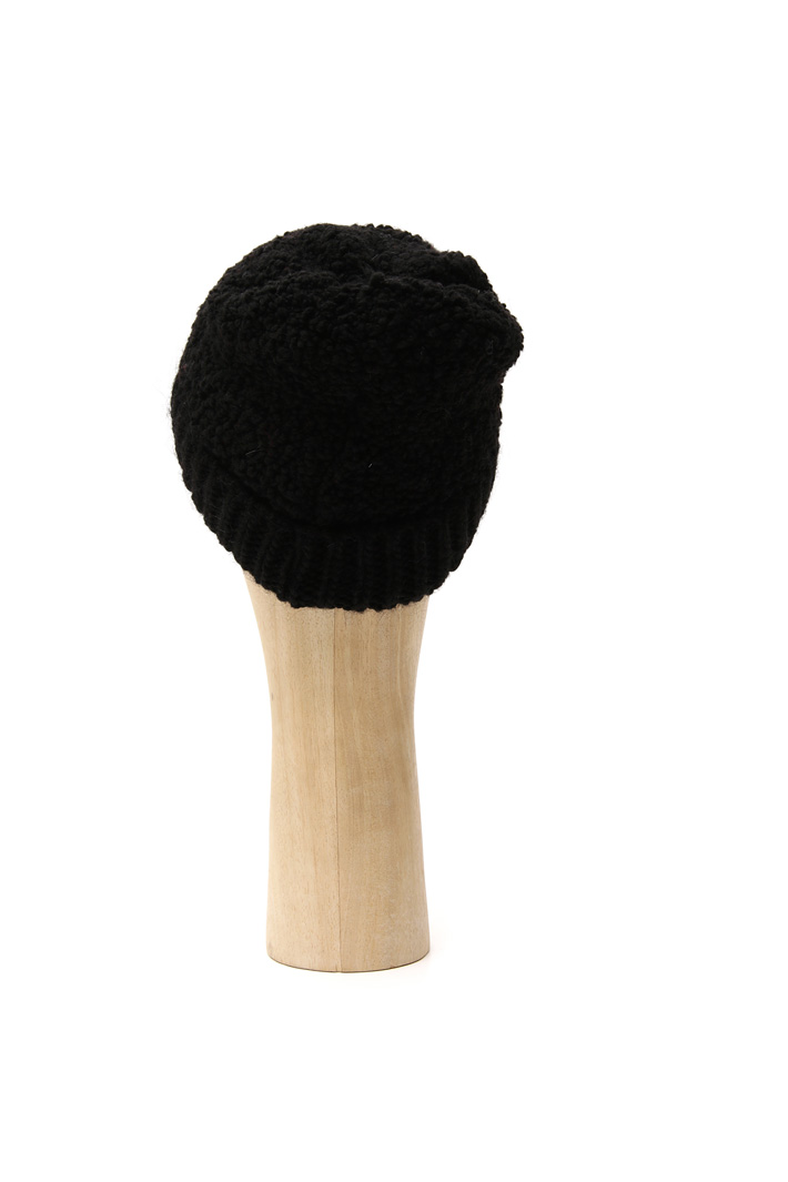 Bouclé wool knit hat Intrend Bouclé wool knit hat Intrend