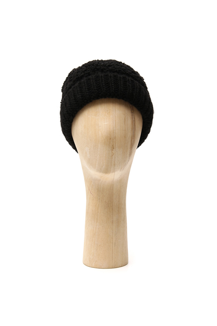 Bouclé wool knit hat Intrend Bouclé wool knit hat Intrend