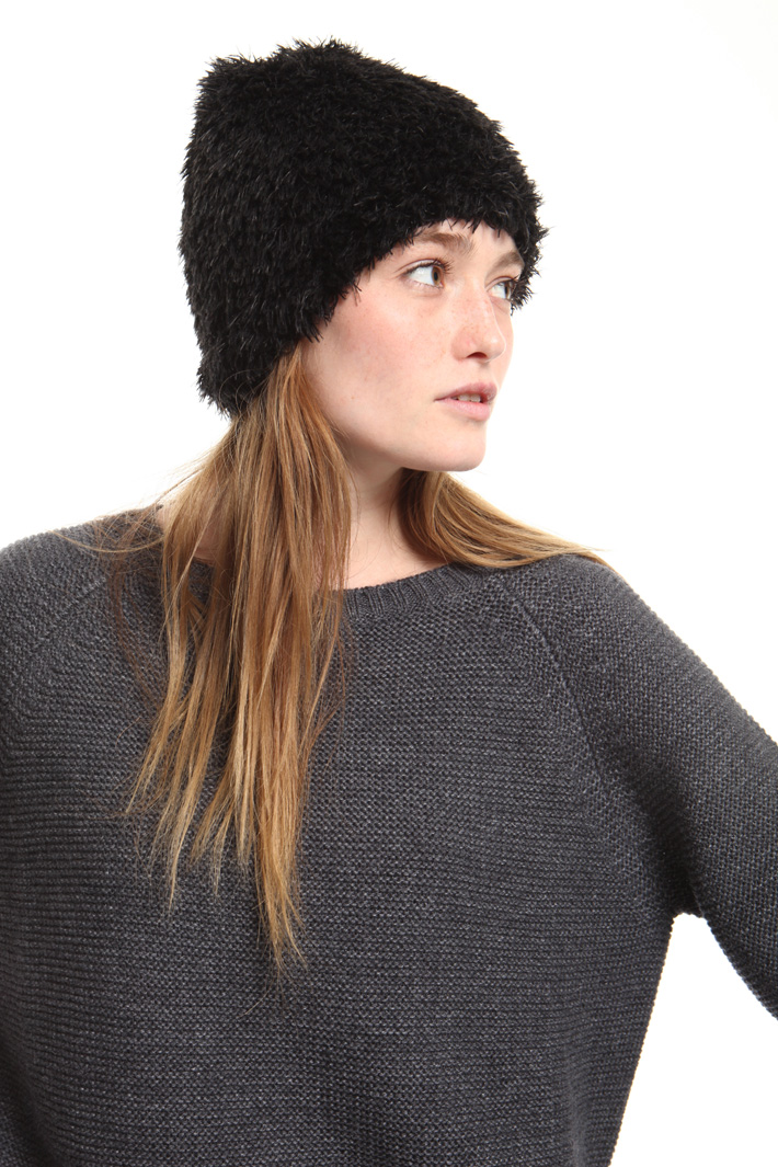 Fur effect hat Intrend Fur effect hat Intrend