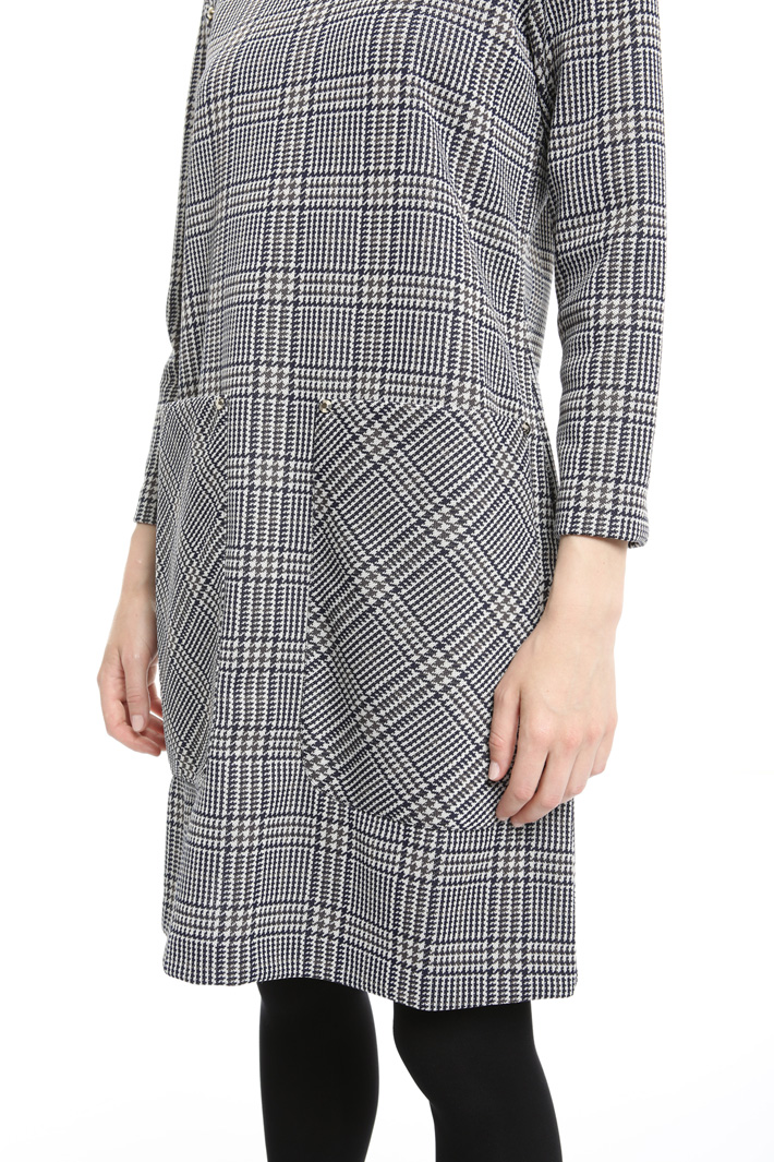 Jersey dress with pockets Intrend Jersey dress with pockets Intrend