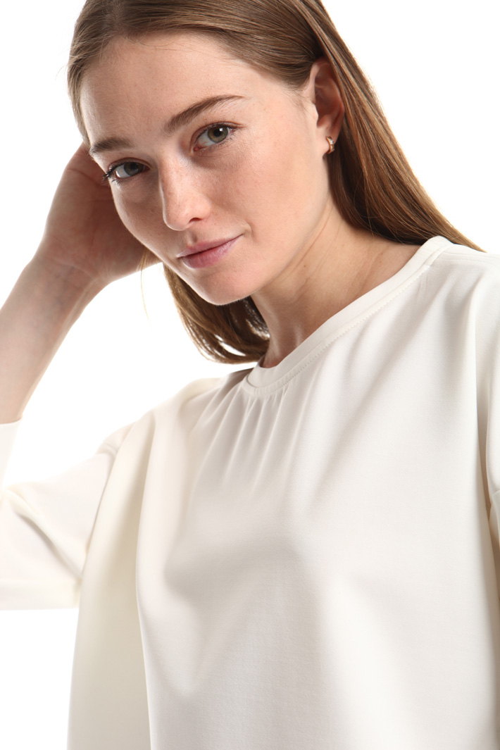 Viscose jersey sweatshirt Intrend Viscose jersey sweatshirt Intrend