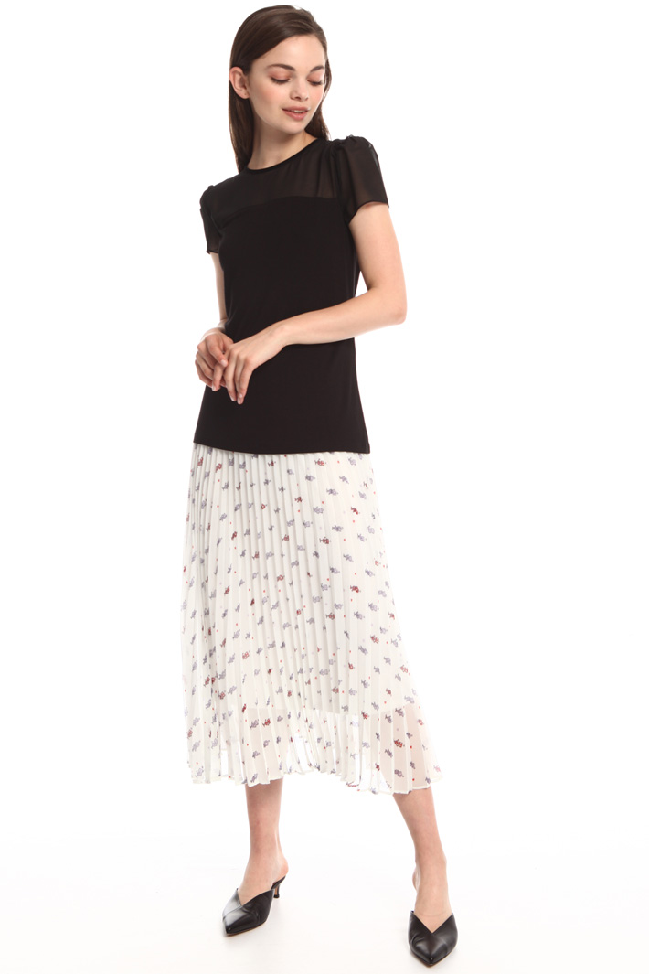 Top with georgette yoke Intrend Top with georgette yoke Intrend