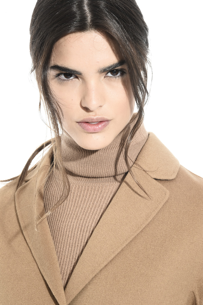 Kimono sleeve pure wool coat Intrend Kimono sleeve pure wool coat Intrend