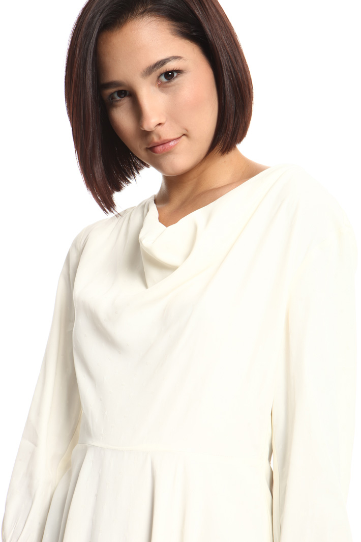 Fluid jacquard blouse Intrend Fluid jacquard blouse Intrend
