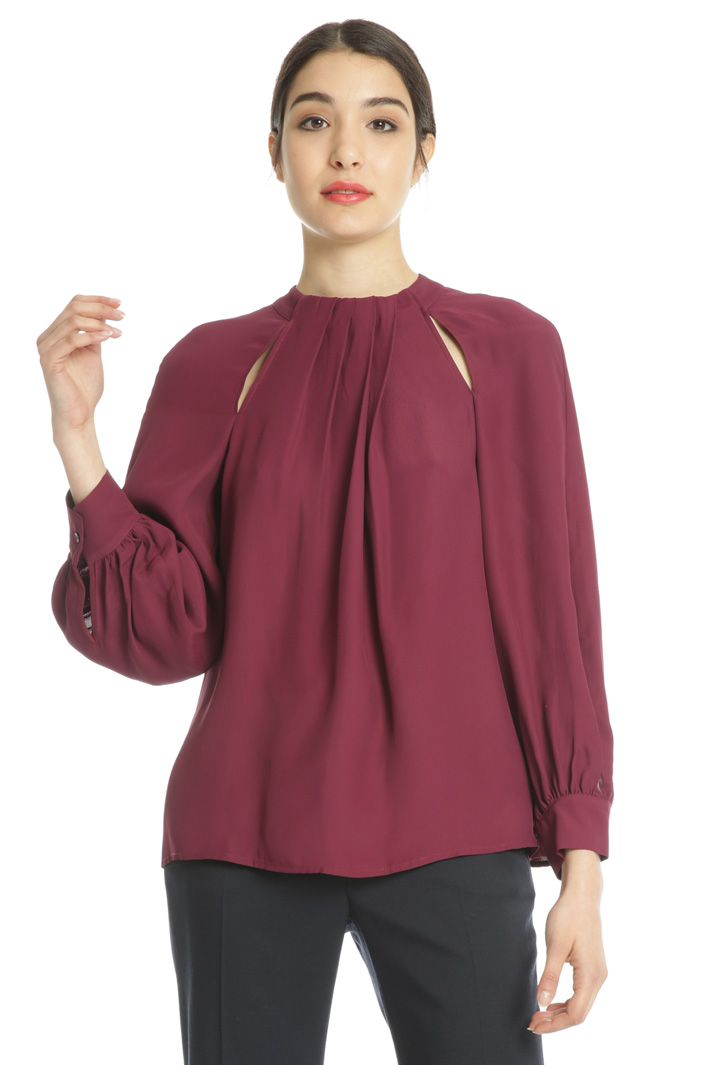 Blouse with cut-outs Intrend Blouse with cut-outs Intrend