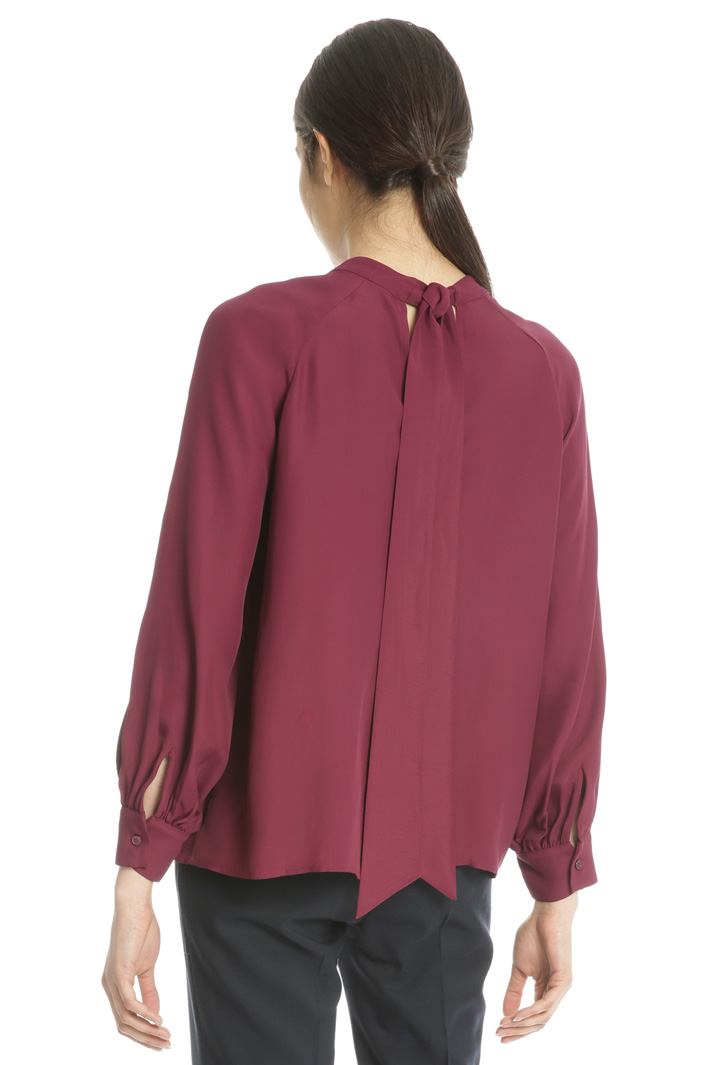 Blouse with cut-outs Intrend Blouse with cut-outs Intrend
