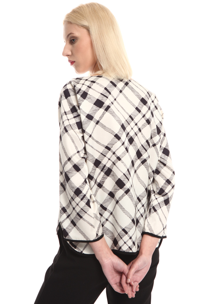Boxy fit twill blouse Intrend Boxy fit twill blouse Intrend