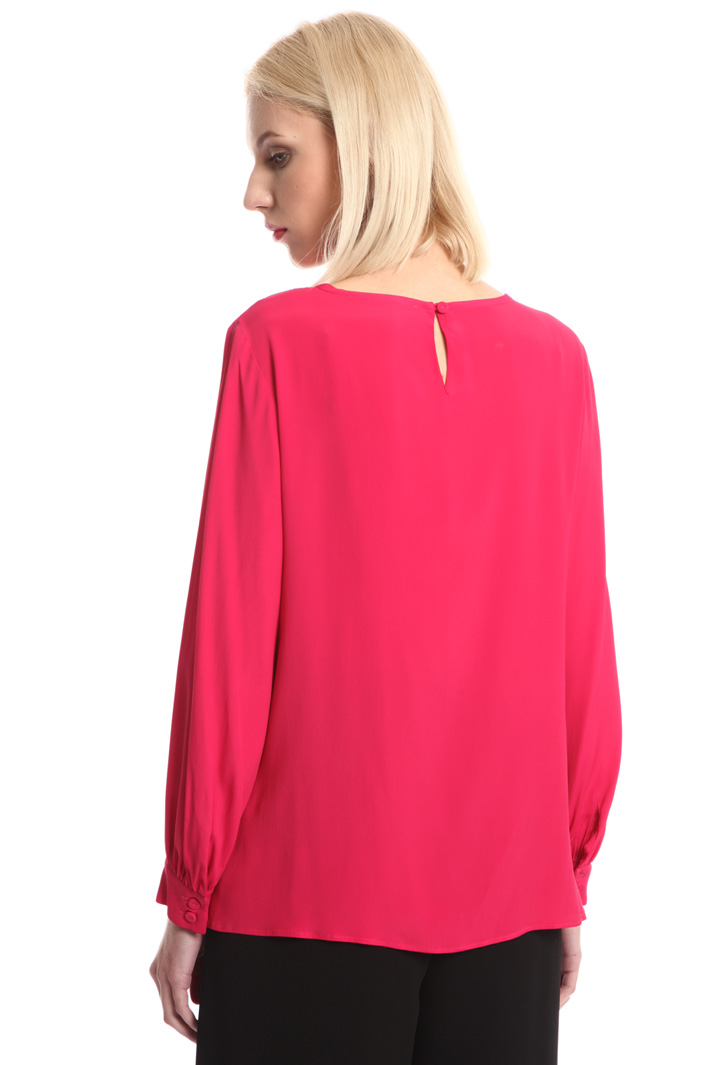 Silk crepe blouse Intrend Silk crepe blouse Intrend