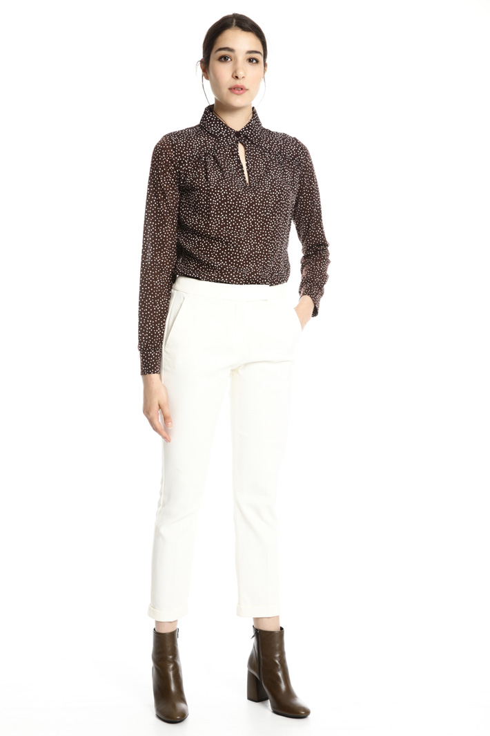 Fitted cotton trousers Intrend Fitted cotton trousers Intrend