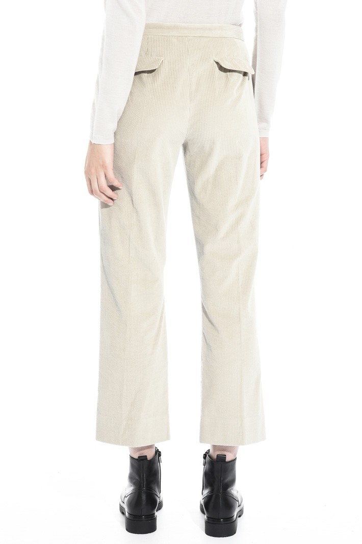 Regular fit velvet trousers Intrend Regular fit velvet trousers Intrend
