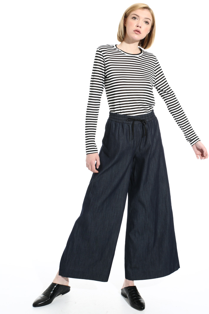Wide leg denim trousers Intrend Wide leg denim trousers Intrend