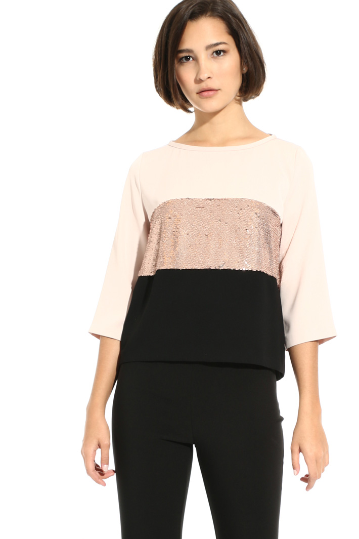 Tunic with sequin inserts Intrend Tunic with sequin inserts Intrend
