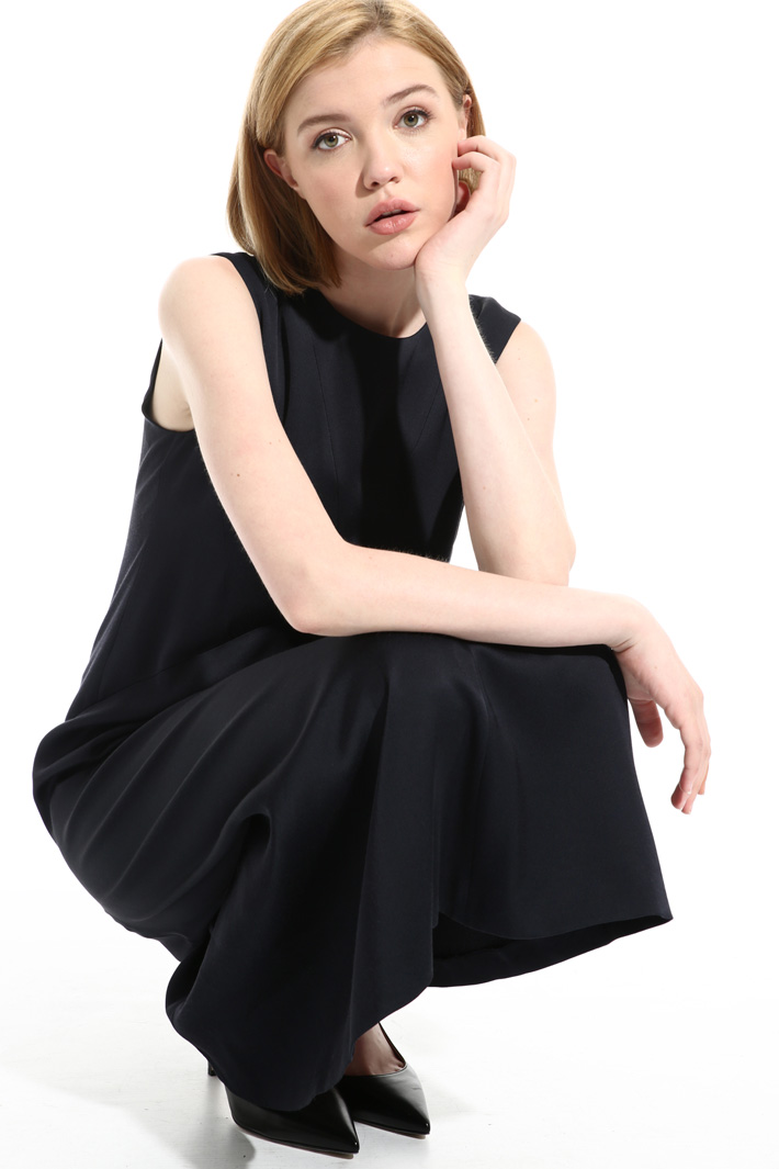 Long satin dress Intrend Long satin dress Intrend