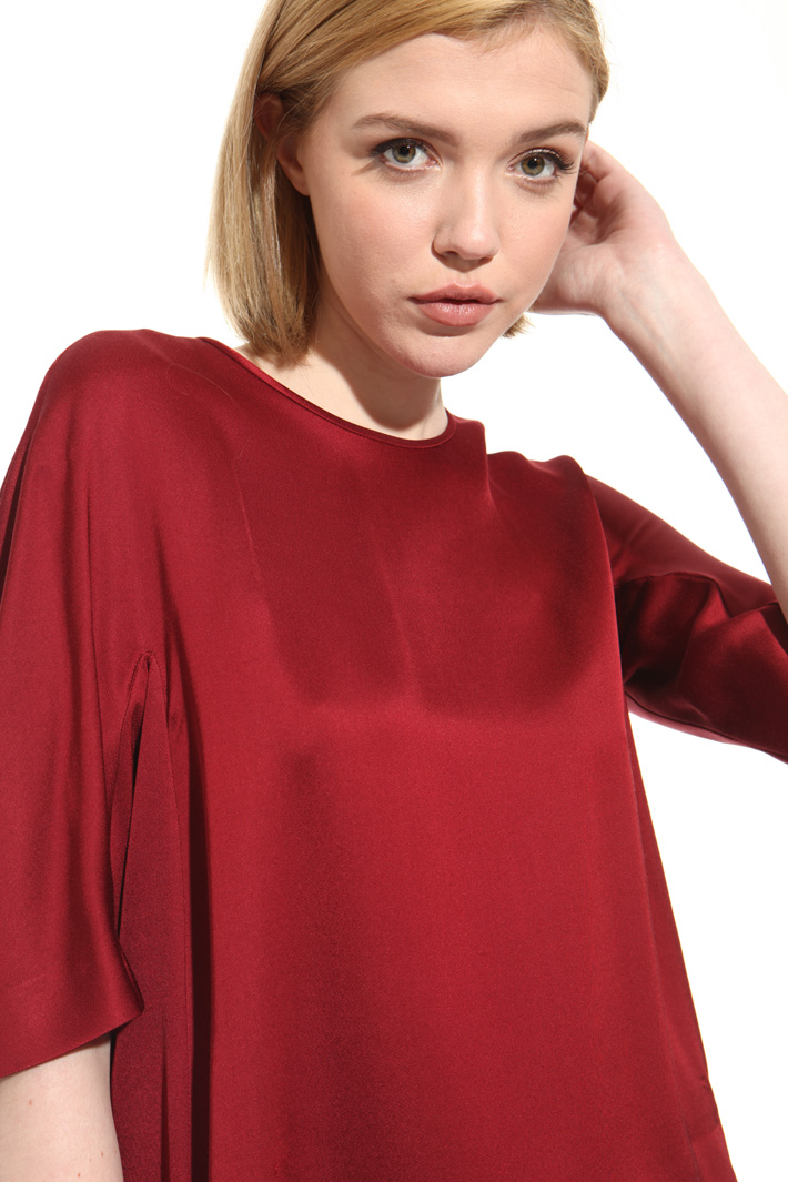 Short satin dress Intrend Short satin dress Intrend