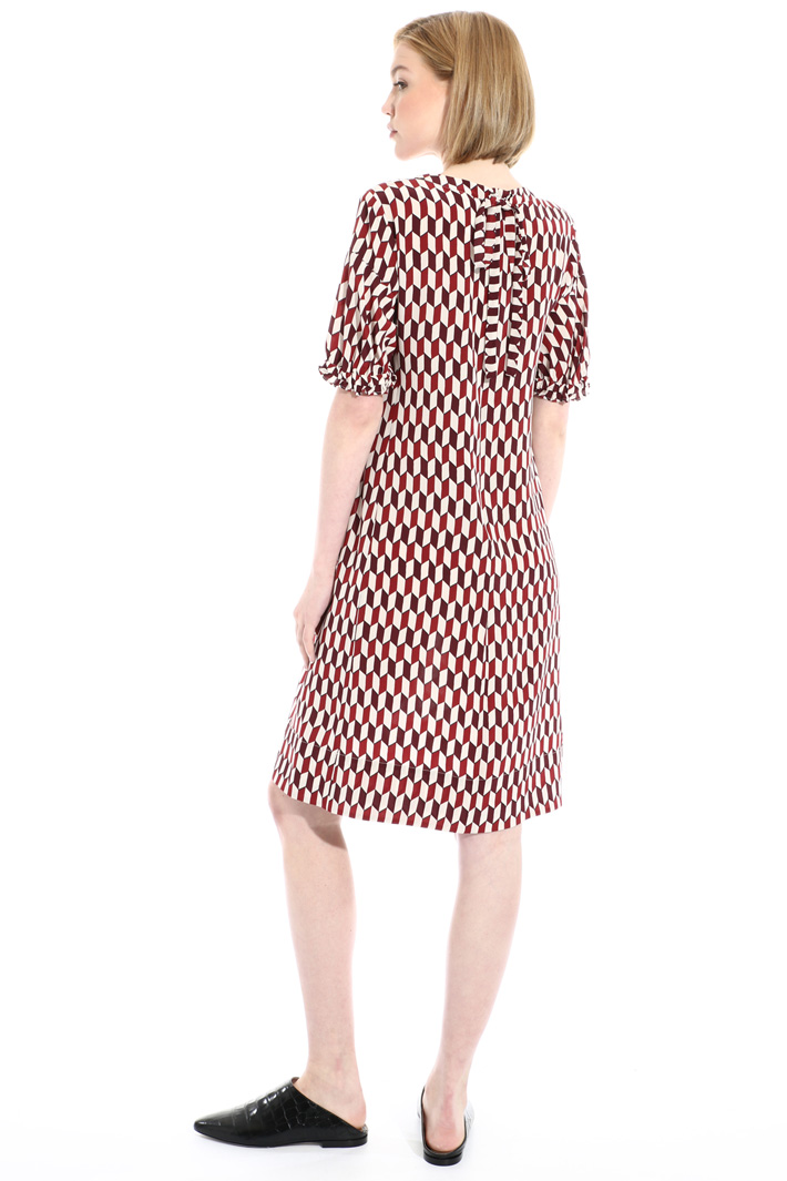 Short silk dress Intrend Short silk dress Intrend