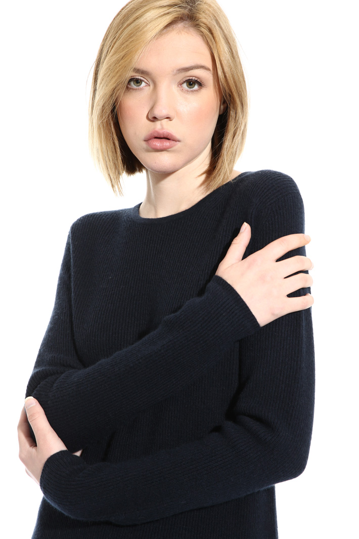 Wool and cashmere dress Intrend Wool and cashmere dress Intrend