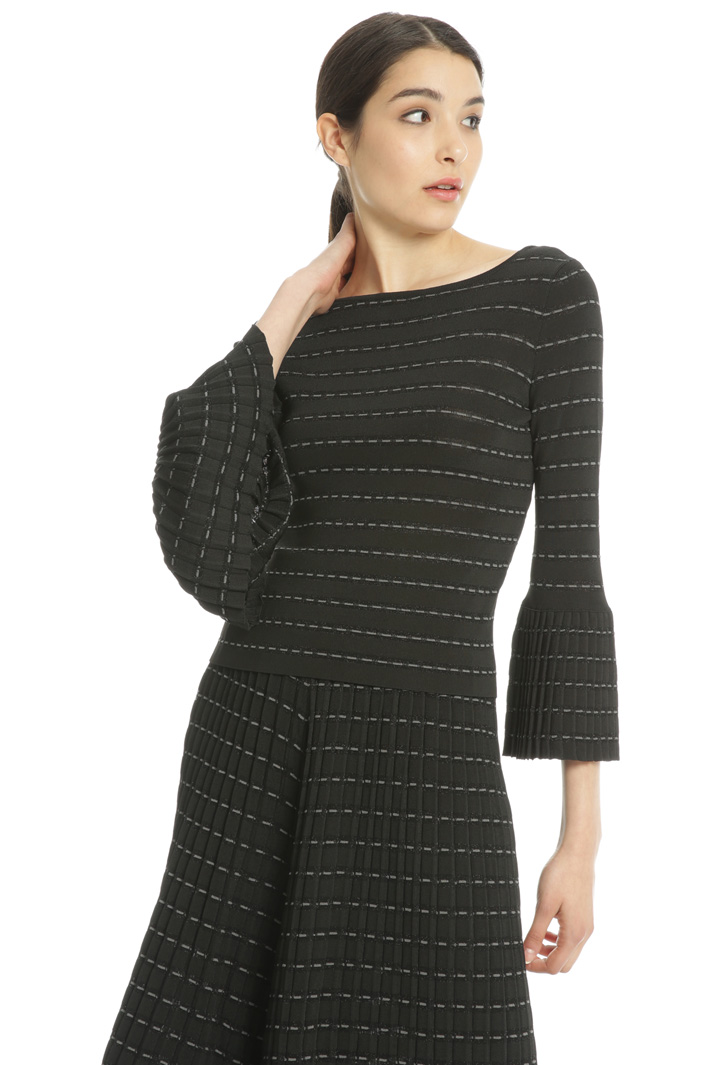 Striped jacquard sweater Intrend Striped jacquard sweater Intrend