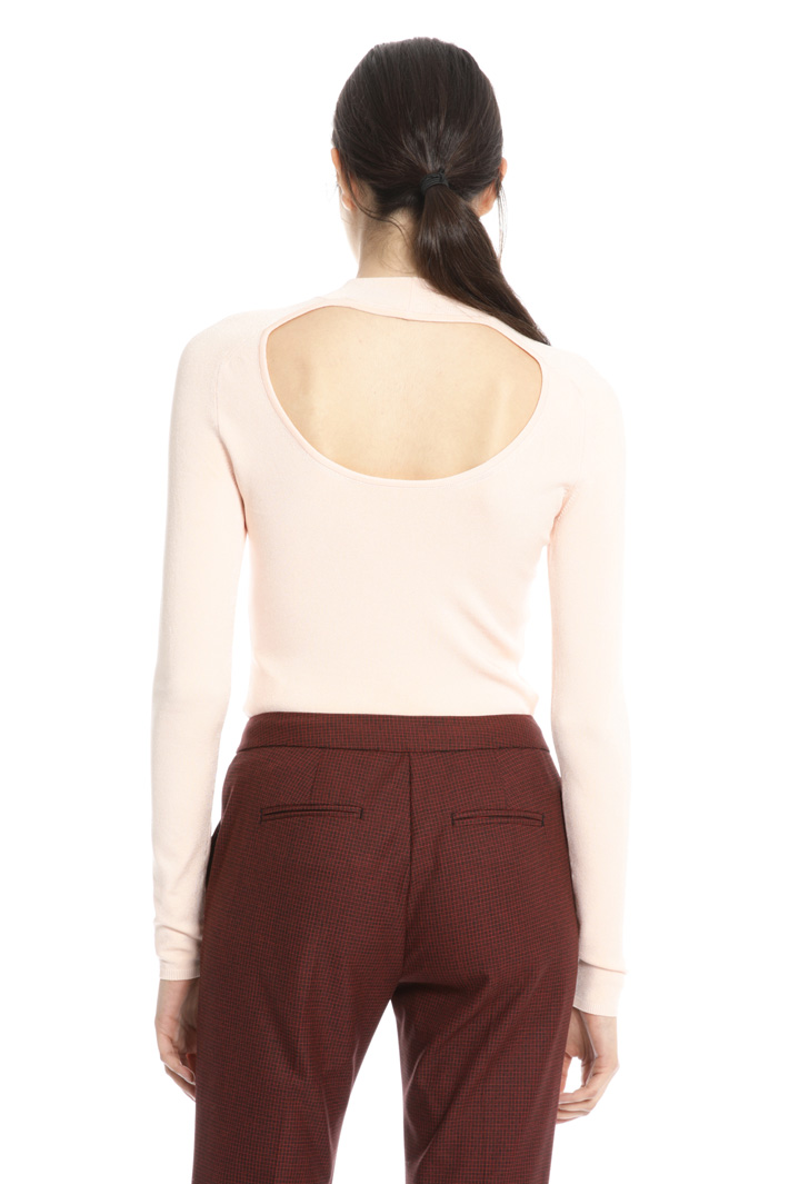 Sweater with back opening Intrend Sweater with back opening Intrend