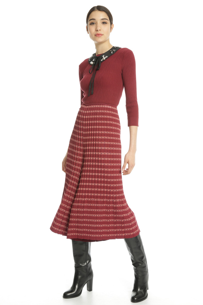 Jewel collar sweater Intrend Jewel collar sweater Intrend