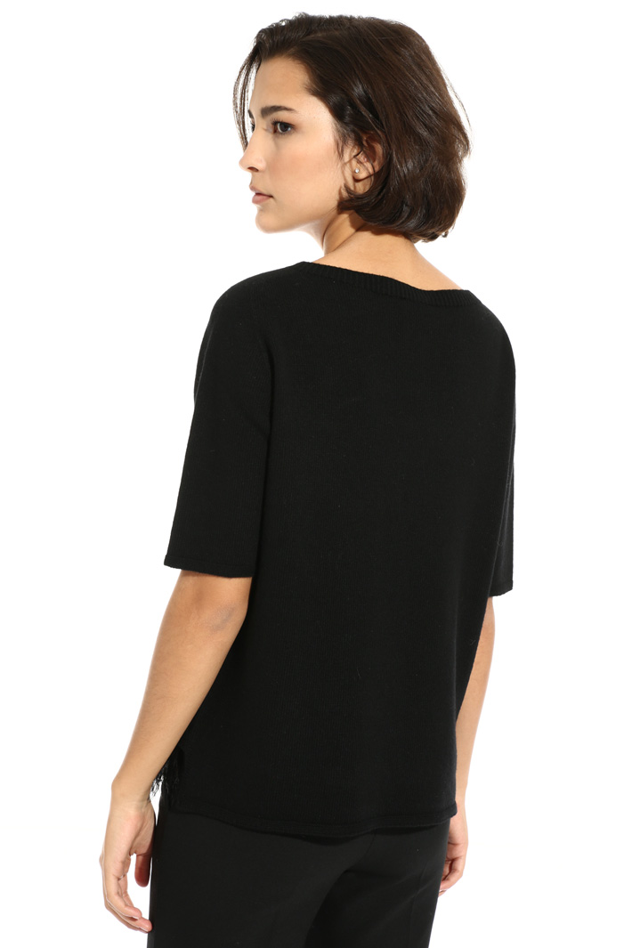 Feather trim sweater Intrend Feather trim sweater Intrend