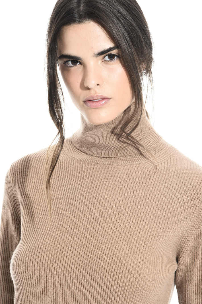 Cashmere and wool sweater Intrend Cashmere and wool sweater Intrend