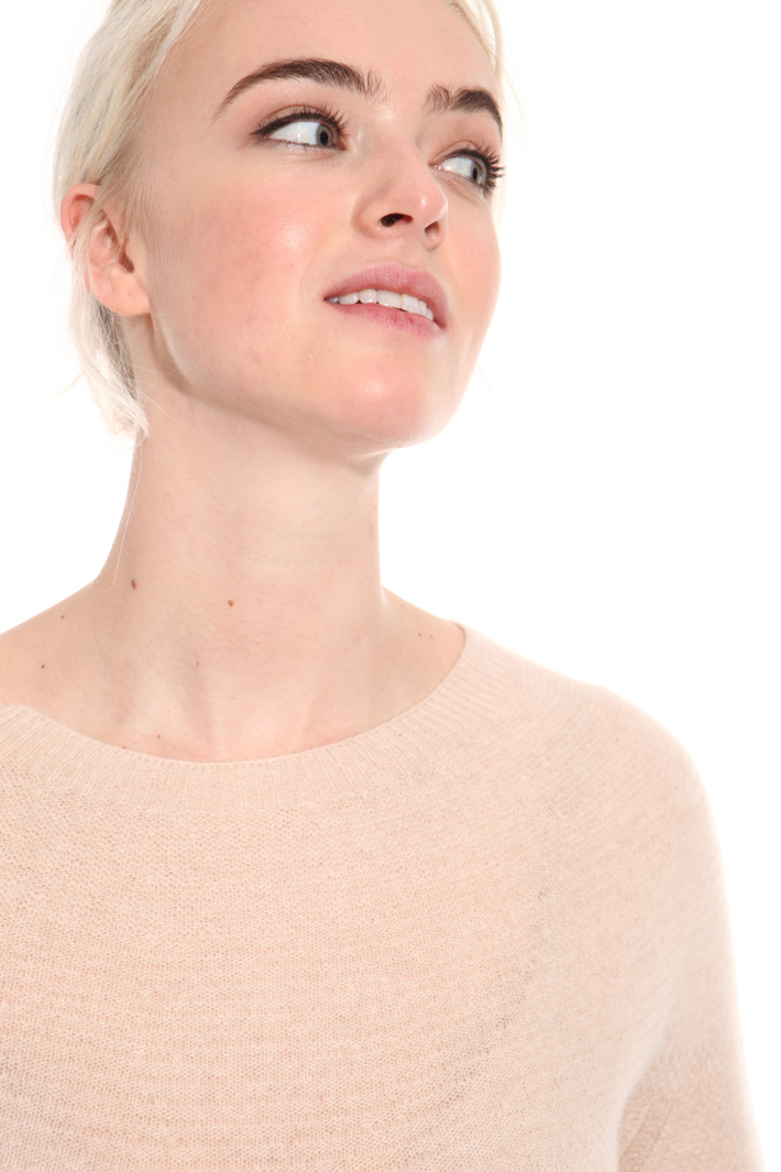 Loose-fit cashmere sweater Intrend Loose-fit cashmere sweater Intrend