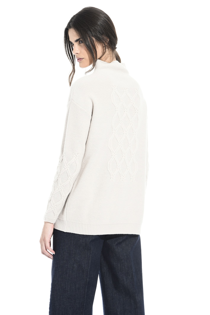 Braid knit sweater Intrend Braid knit sweater Intrend