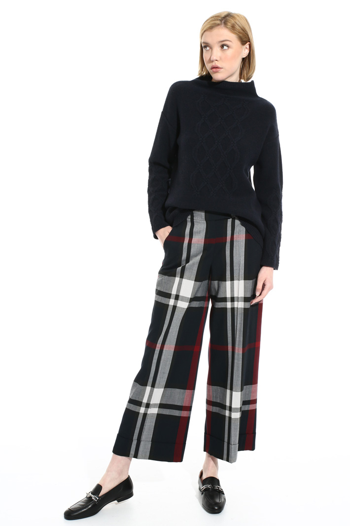 Braid knit sweater Intrend Braid knit sweater Intrend