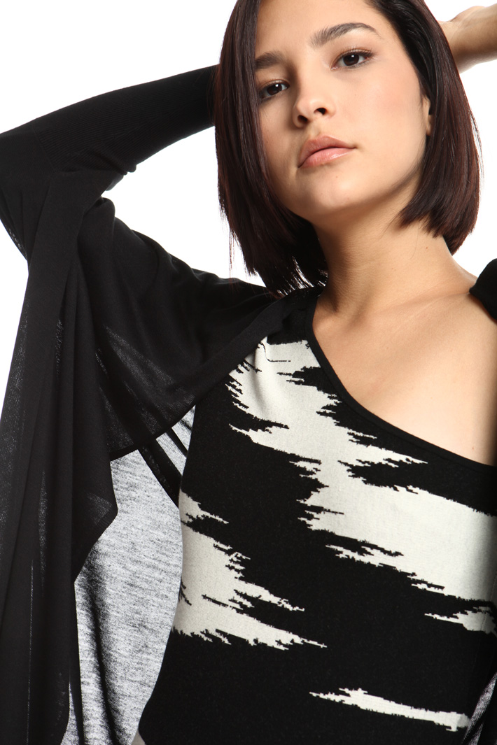 Lightweight viscose cardigan Intrend Lightweight viscose cardigan Intrend