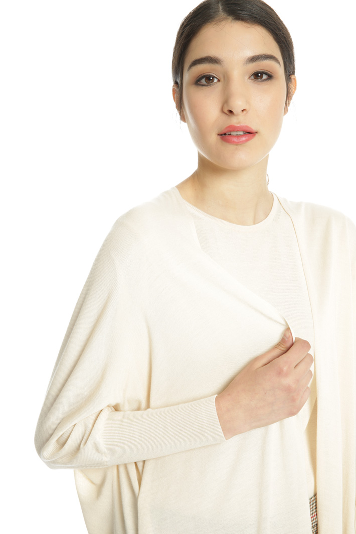 Lightweight viscose cardigan Intrend Lightweight viscose cardigan Intrend