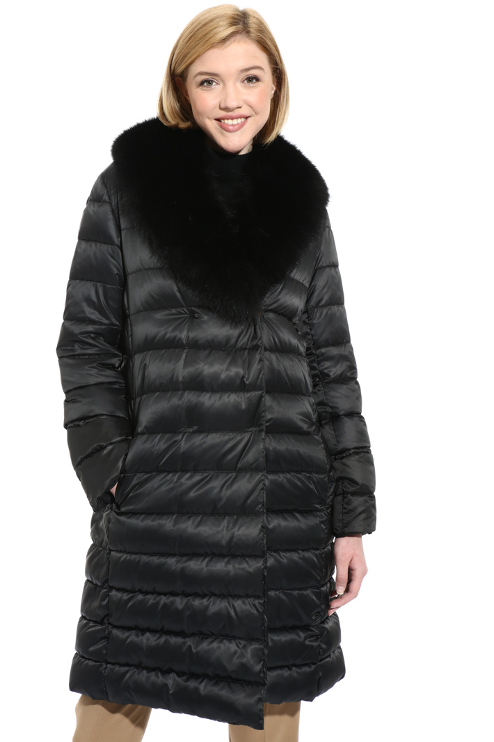 Fur trimmed down coat Intrend Fur trimmed down coat Intrend