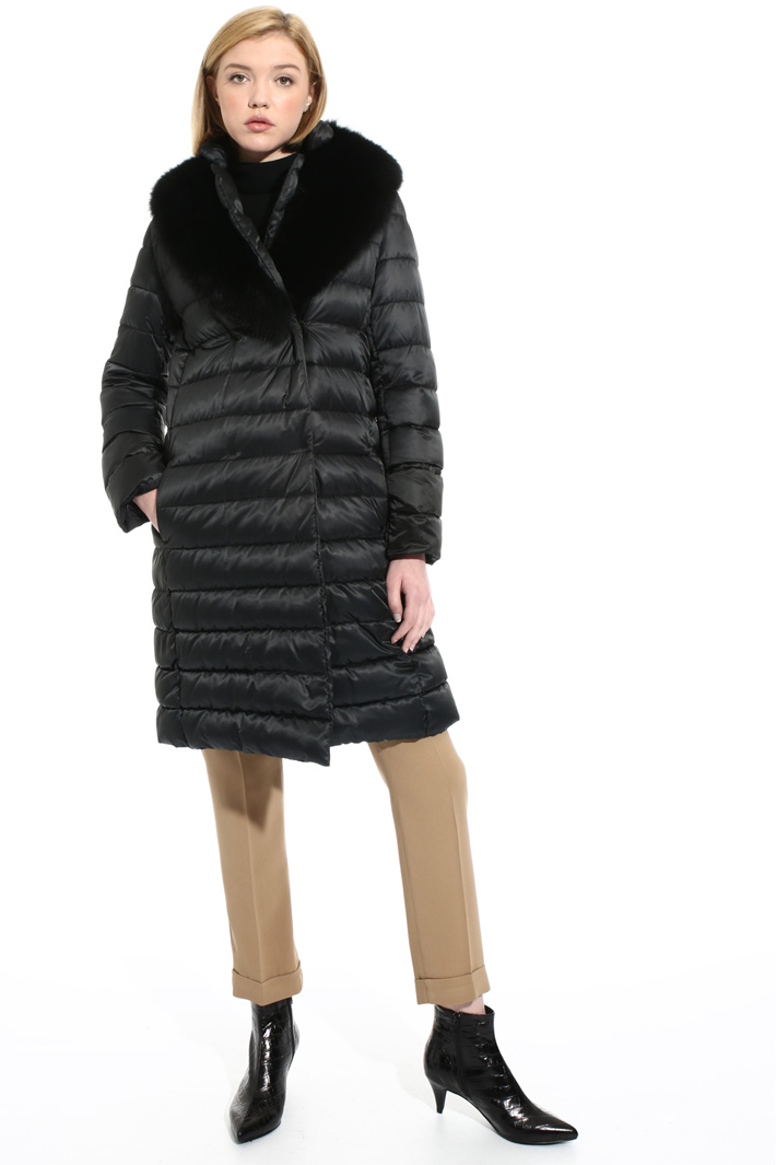 Fur trimmed down coat Intrend Fur trimmed down coat Intrend