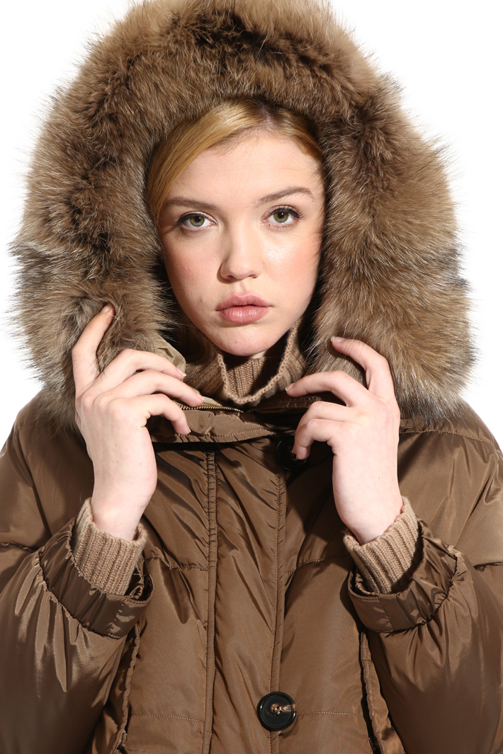 Fur trim hood coat Intrend Fur trim hood coat Intrend