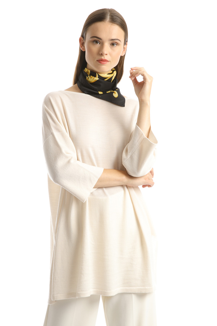 Pure silk foulard Intrend Pure silk foulard Intrend
