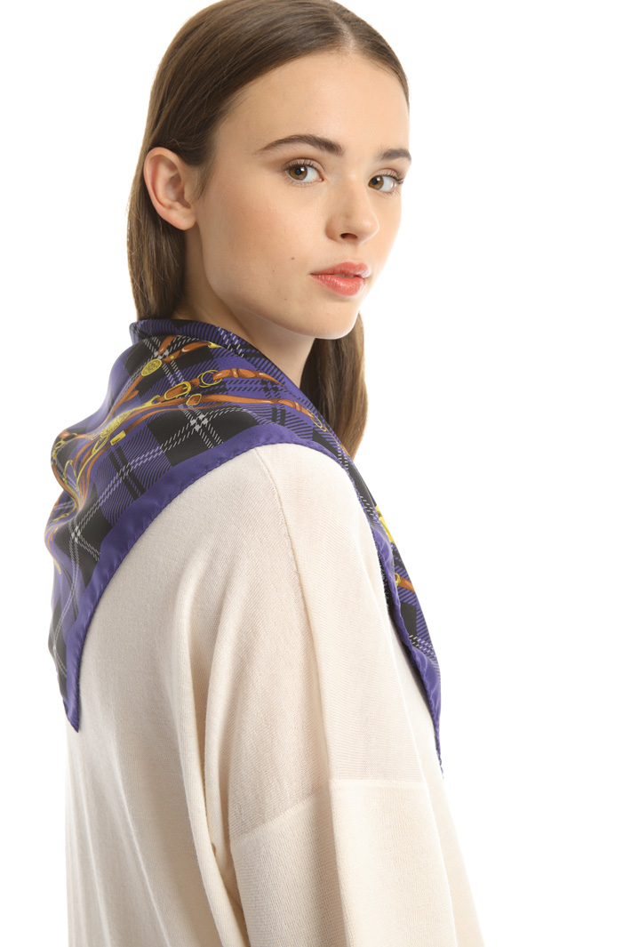Printed silk foulard Intrend Printed silk foulard Intrend