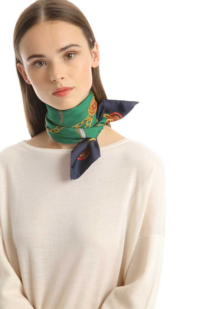 Pure silk foulard Intrend Pure silk foulard Intrend