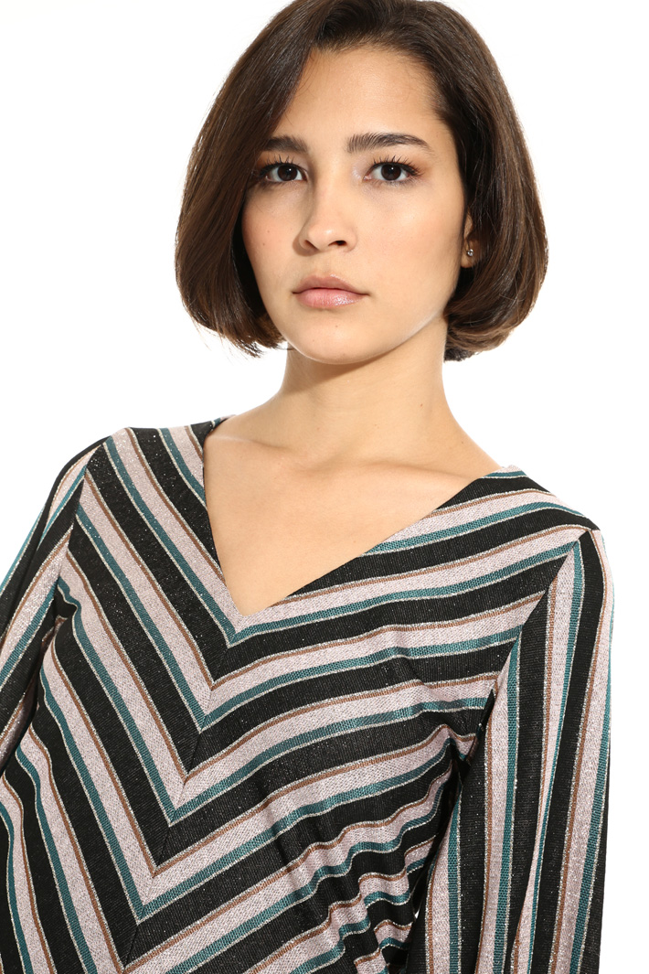 Puff sleeve T-shirt Intrend Puff sleeve T-shirt Intrend
