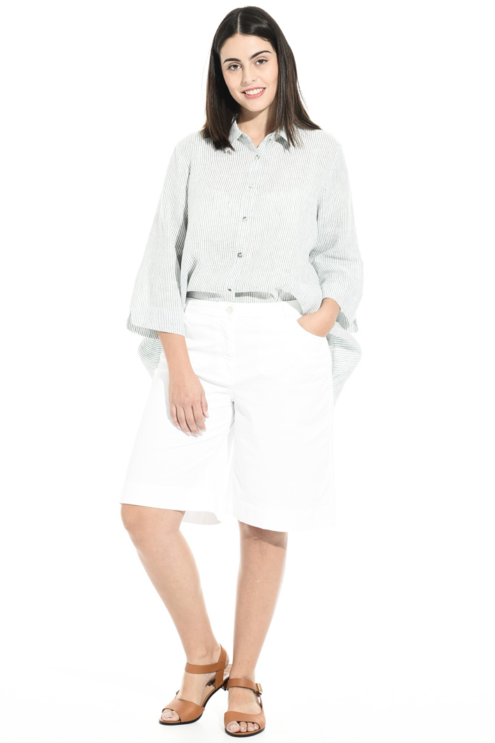 Short trousers in pure cotton Intrend Short trousers in pure cotton Intrend