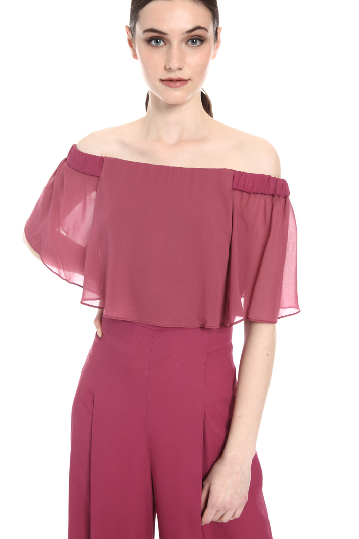 Enver satin suit with ruffles Intrend Enver satin suit with ruffles Intrend