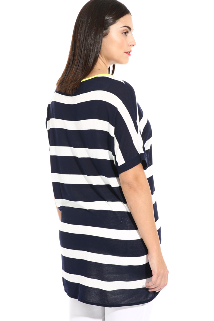 Tassel viscose sweater Intrend Tassel viscose sweater Intrend