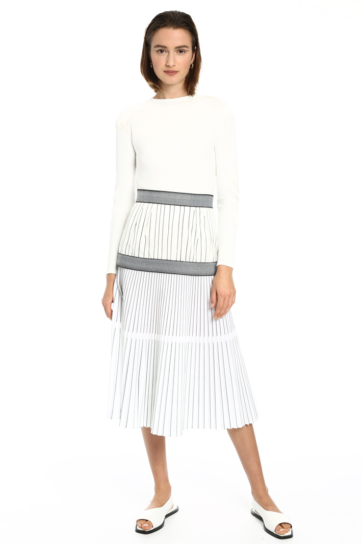 Pleated skirt Intrend Pleated skirt Intrend