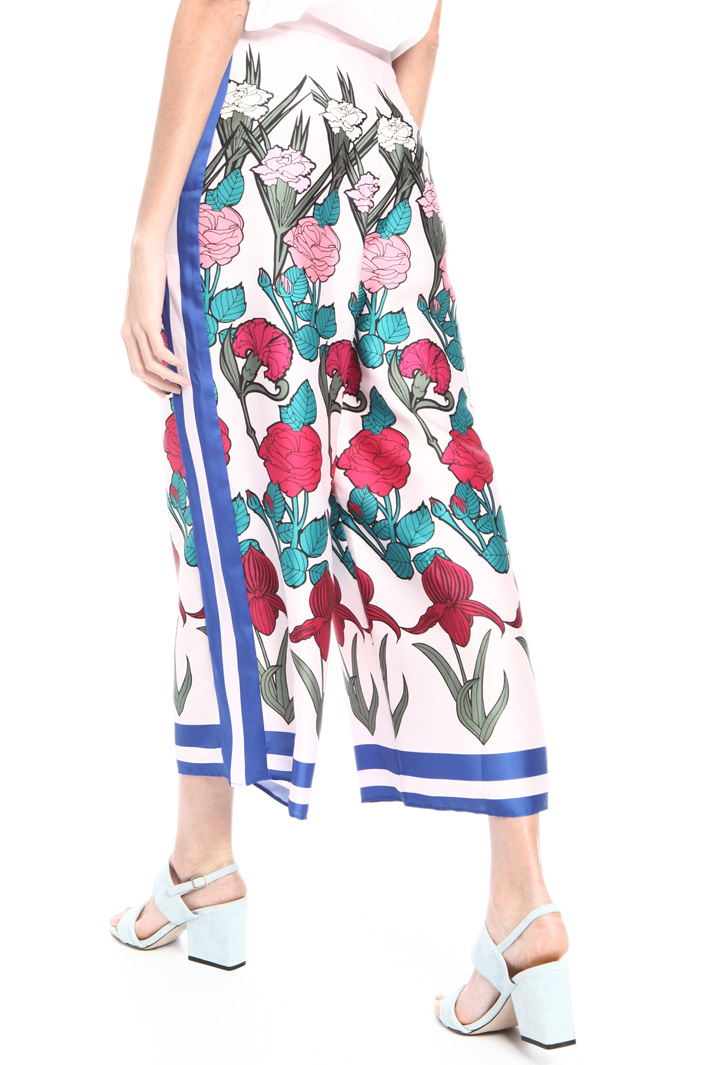 Printed twill trousers Intrend Printed twill trousers Intrend