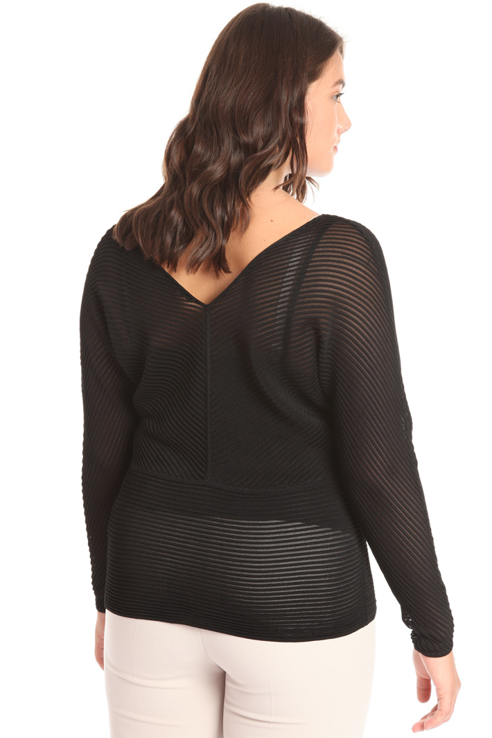 Ribbed viscose sweater Intrend Ribbed viscose sweater Intrend
