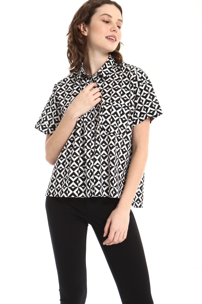 Pure cotton short sleeve shirt Intrend Pure cotton short sleeve shirt Intrend
