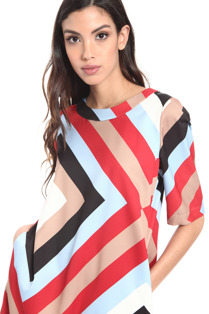 Geometrical pattern dress Intrend Geometrical pattern dress Intrend