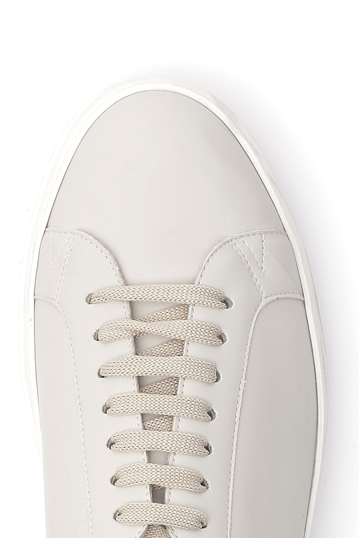 Rubberized fabric sneakers Intrend Rubberized fabric sneakers Intrend