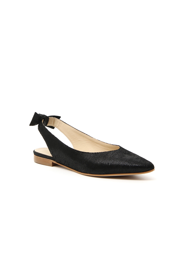 Shiny leather slingback Intrend Shiny leather slingback Intrend