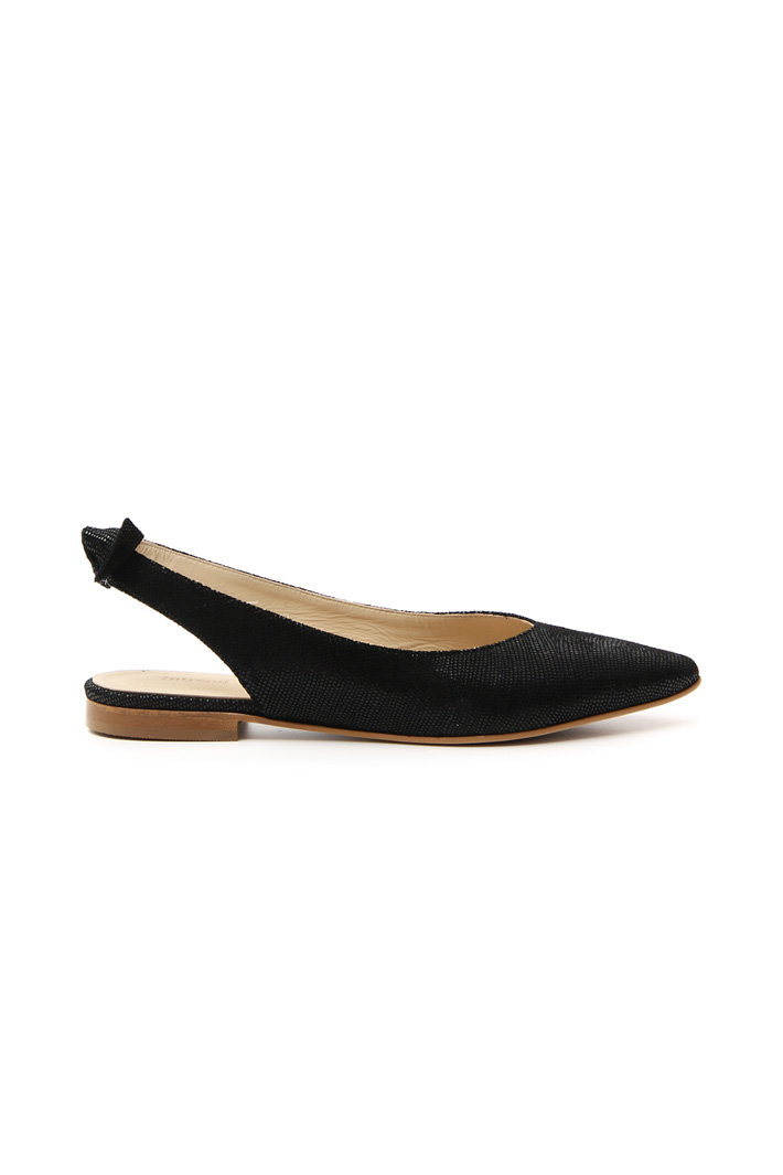 Shiny leather slingback Intrend Shiny leather slingback Intrend