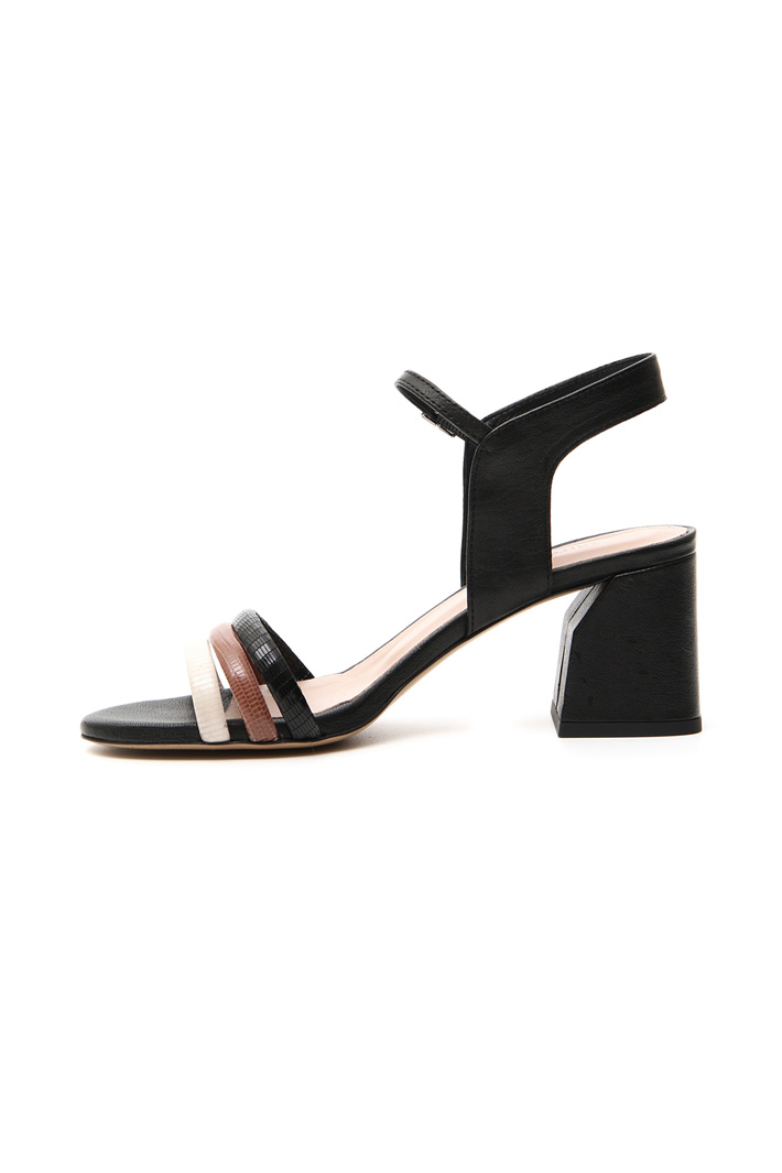 Leather sandals Intrend Leather sandals Intrend