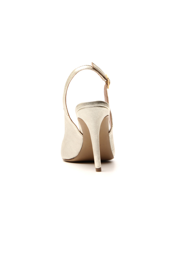 Laminated leather slingback Intrend Laminated leather slingback Intrend